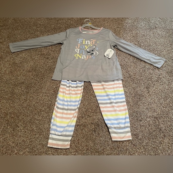 Girls pajama set size large (10-12) - Picture 1 of 1